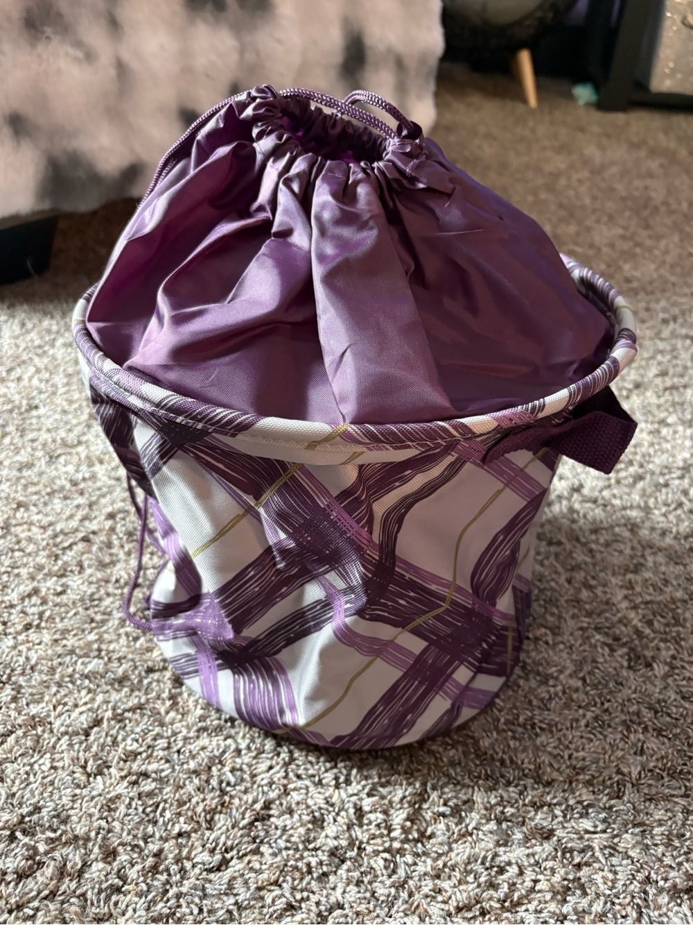 thirty-one Plum Plaid Cinch-Top Storage Bin